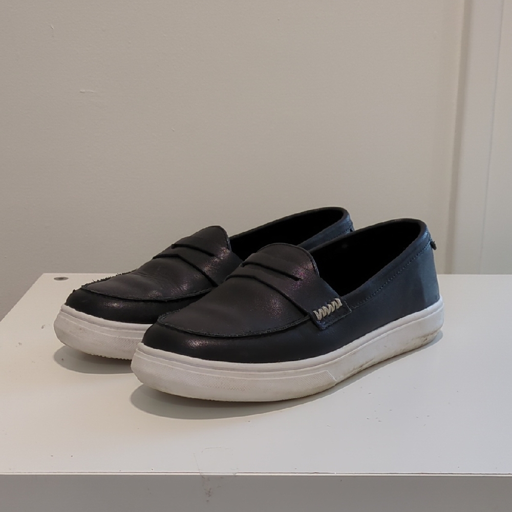 Patina Black Penny Loafers - Fit Like Sz 6